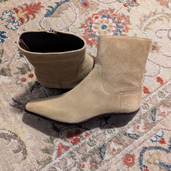 Reformation Dominique Bootie - Picture 5 of 16